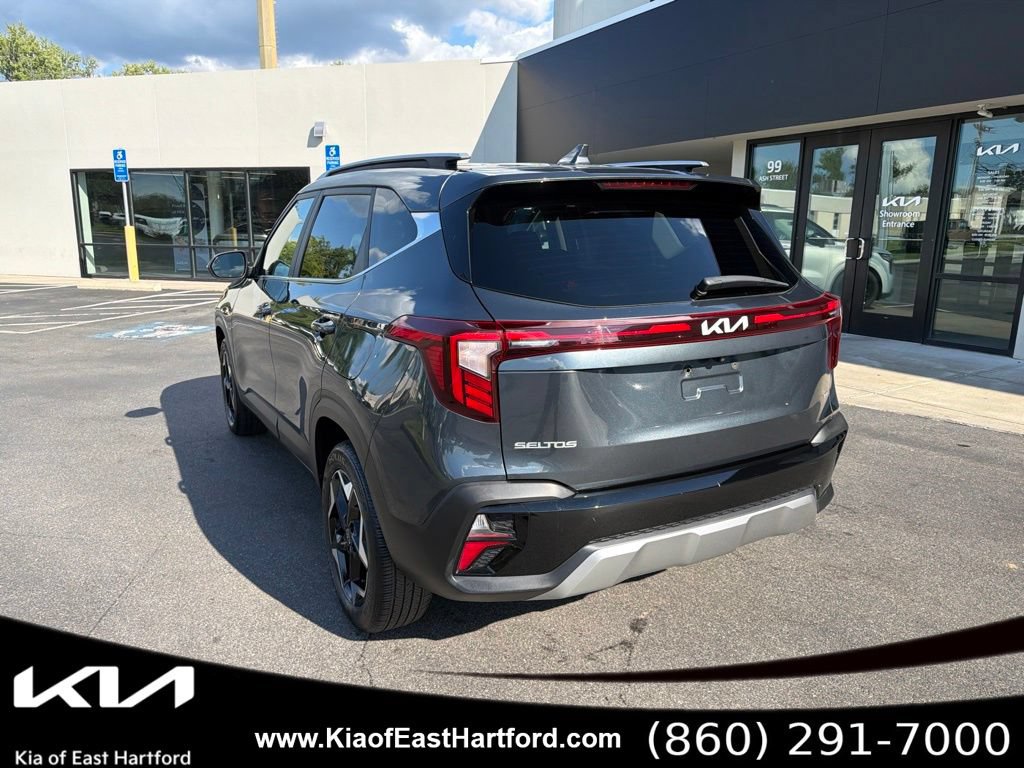 Certified 2024 Kia Seltos EX AWD/4WD image 10