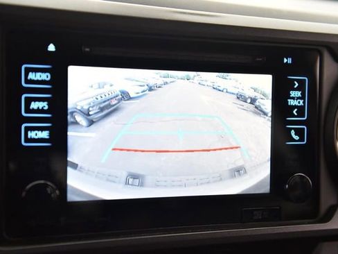 Used 2019 Toyota Tacoma TRD Sport w/ Technology Package AWD/4WD image 13
