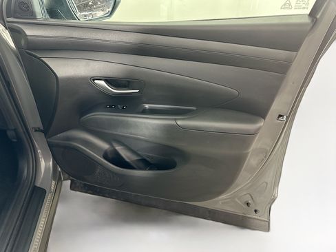 Used 2025 Hyundai Tucson SEL FWD image 32