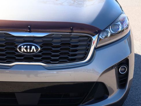 Used 2019 Kia Sorento EX image 14