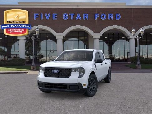 New 2026 Ford Maverick XLT image 3