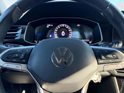 Used 2025 Volkswagen Jetta S image 25