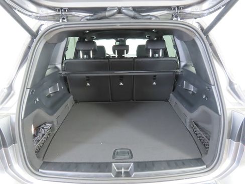 New 2026 Mercedes-Benz GLB 250 image 28