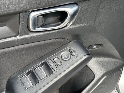 Used 2025 Honda Civic Sport image 23