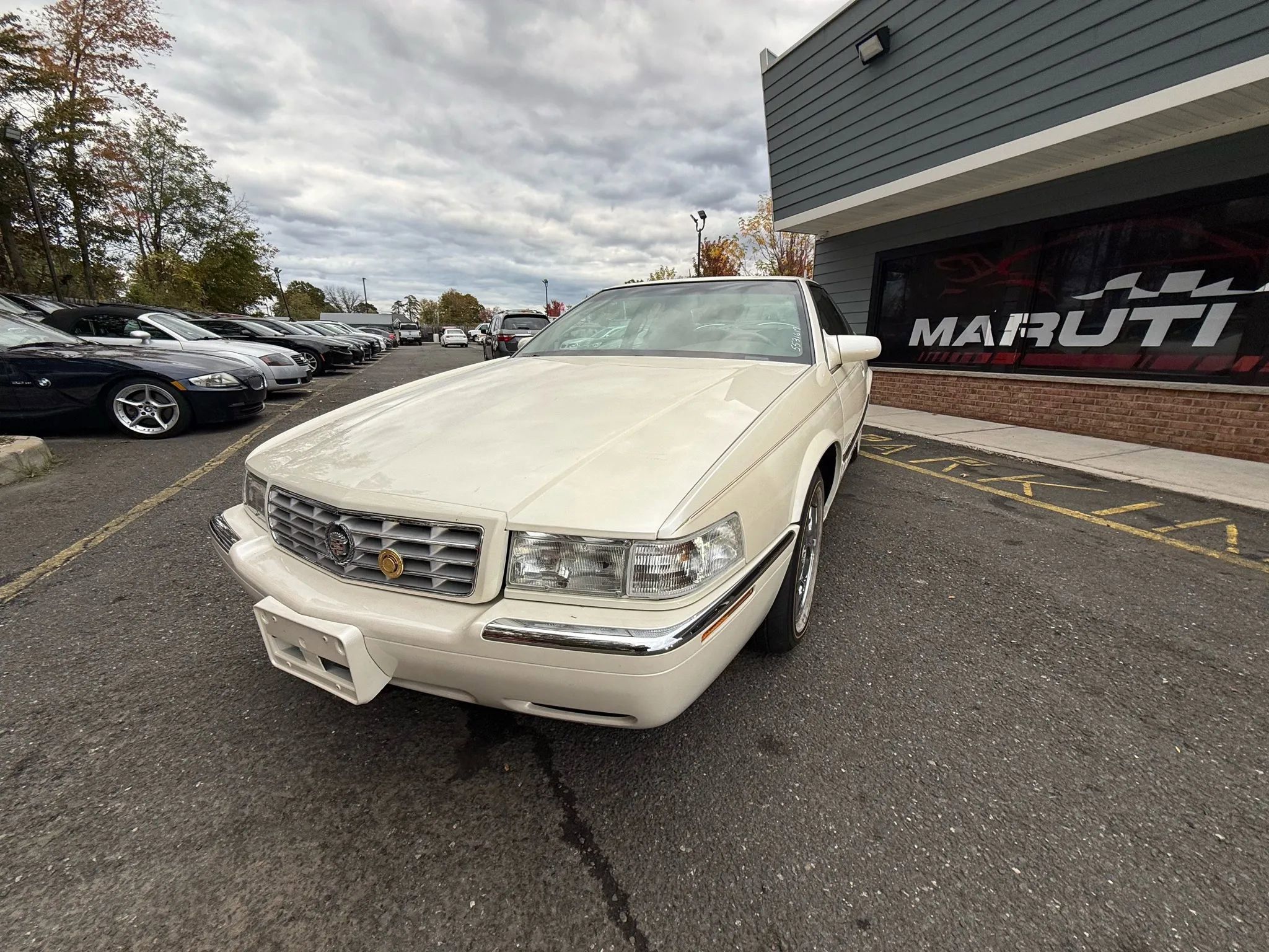 Used 1998 Cadillac Eldorado FWD image 1