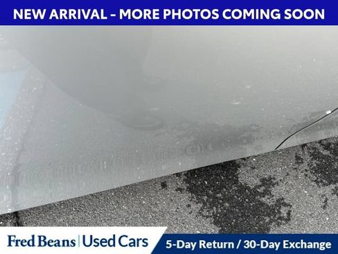 Used 2019 Toyota Corolla LE w/ Carpet Mat Package (TMS) FWD image 15