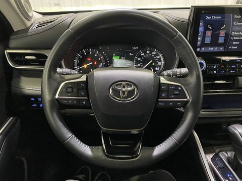 Certified 2020 Toyota Highlander Limited image 20