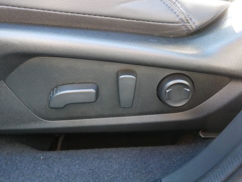 Used 2025 Subaru Forester Limited w/ Popular Package #2 image 20