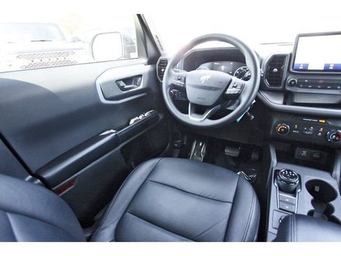 Used 2022 Ford Bronco Sport image 7