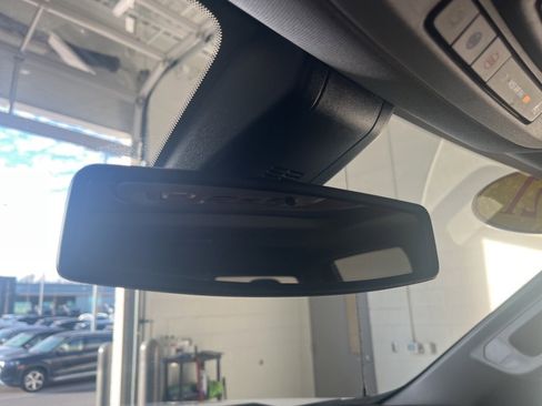 Used 2021 Chevrolet Silverado 1500 LTZ w/ LTZ Premium Texas Edition image 25