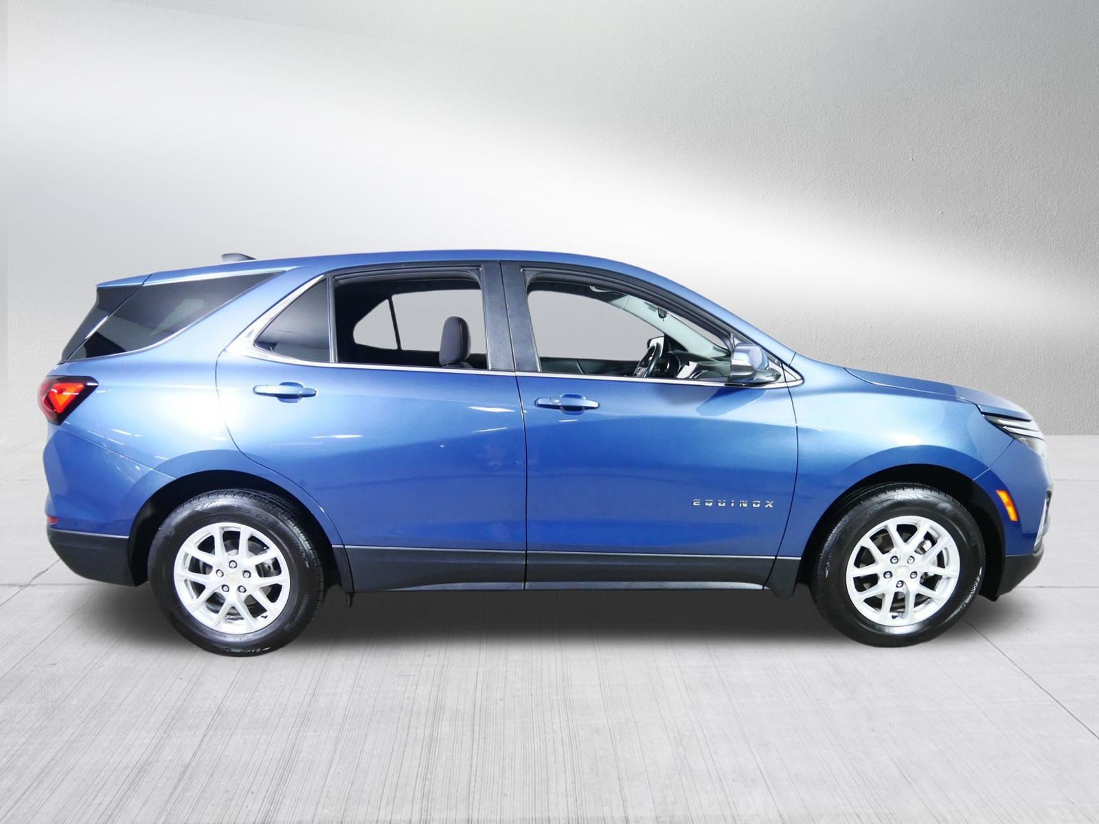 Used 2024 Chevrolet Equinox LT AWD/4WD image 8