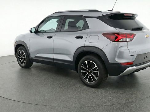 Used 2025 Chevrolet TrailBlazer LT image 6