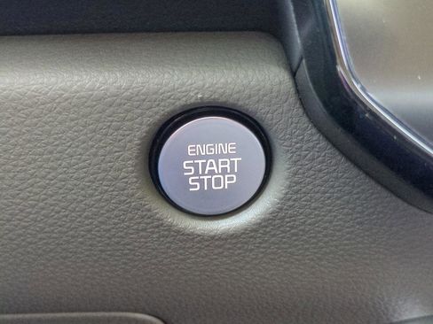 New 2026 Kia Carnival image 26