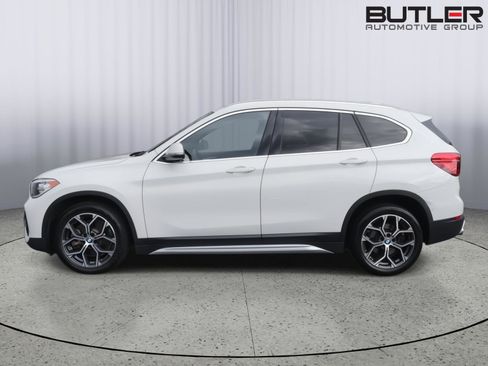 Used 2021 BMW X1 sDrive28i image 4