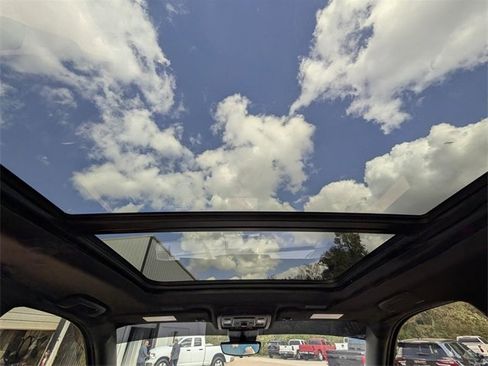 Used 2025 GMC Yukon AT4 Ultimate image 37