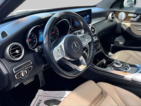 Used 2019 Mercedes-Benz C 300 Sedan image 18