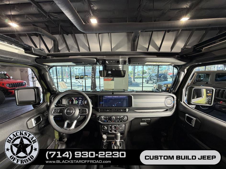 Used 2024 Jeep Wrangler High Altitude AWD/4WD image 29