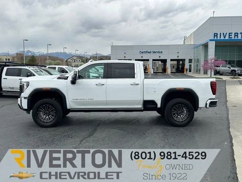 Used 2024 GMC Sierra 3500 Denali Ultimate AWD/4WD image 20