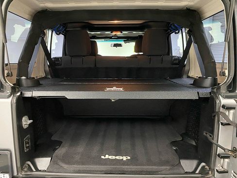 Used 2013 Jeep Wrangler Unlimited Sport image 12