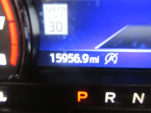 Used 2023 Ford Bronco Sport Badlands w/ Premium Package image 35