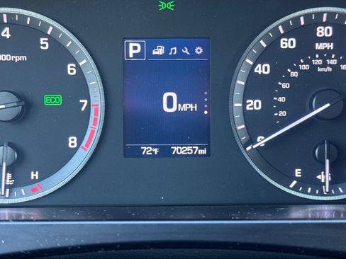 Used 2016 Hyundai Sonata Limited FWD image 3