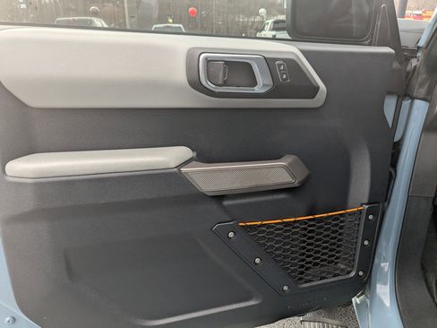 Used 2022 Ford Bronco Badlands w/ Sasquatch Package image 11