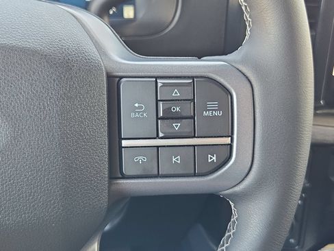 Used 2025 Ford F350 Lariat w/ Lariat Ultimate Package AWD/4WD image 20