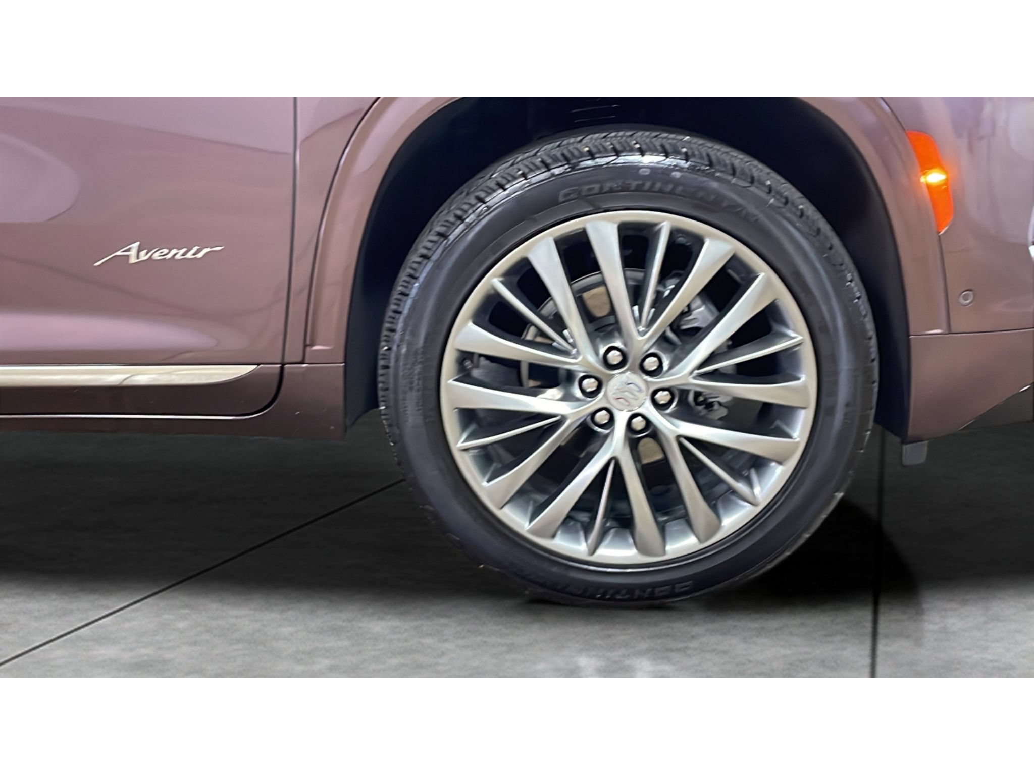 Used 2025 Buick Enclave Avenir w/ Super Cruise Package AWD/4WD image 20