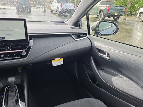 New 2026 Toyota Corolla SE image 21