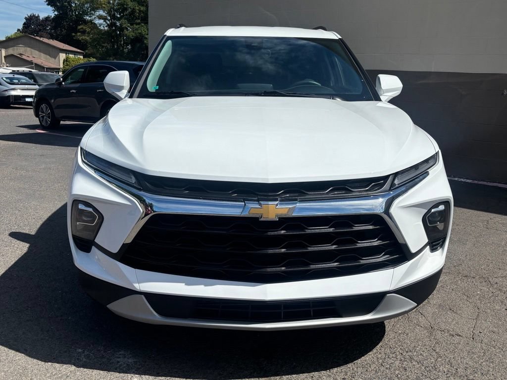 Used 2024 Chevrolet Blazer LT w/ Convenience Package FWD image 12