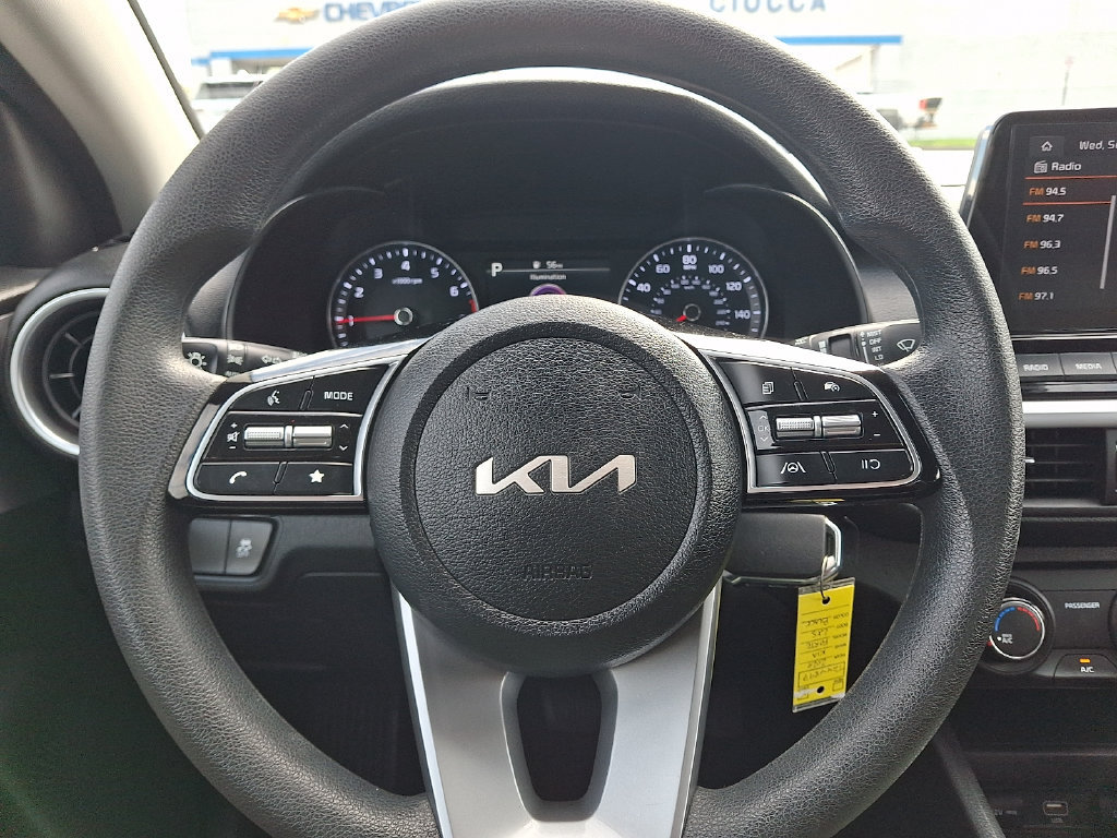 Used 2024 Kia Forte LXS w/ LXS Technology Package FWD image 20