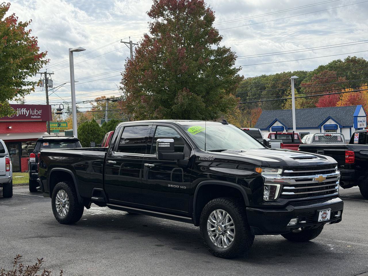 Used 2022 Chevrolet Silverado 3500 High Country w/ Safety Package II AWD/4WD image 5