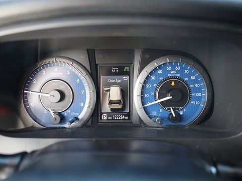 Used 2020 Toyota Sienna XLE image 20