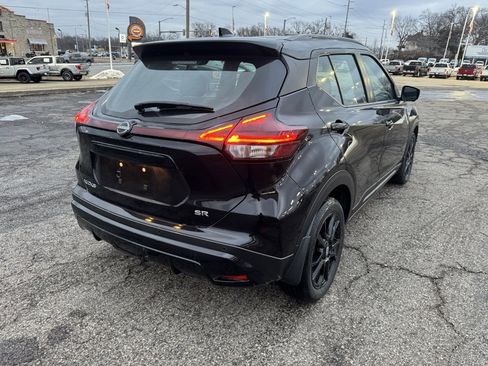 Used 2024 Nissan Kicks SR image 7