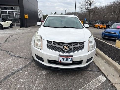 Used 2010 Cadillac SRX Luxury image 2
