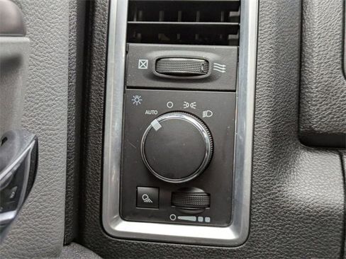 Used 2024 RAM 1500 Classic SLT image 26