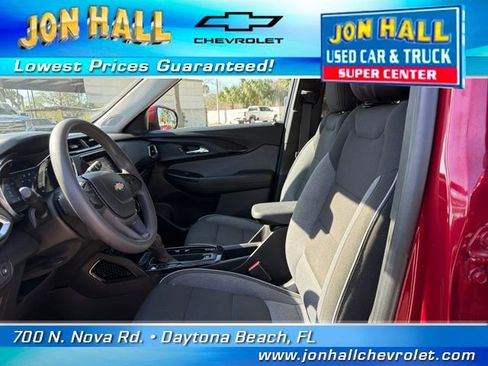 Used 2021 Chevrolet TrailBlazer LT w/ Convenience Package image 15