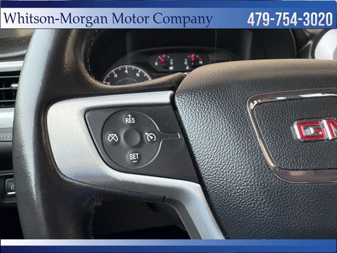Used 2019 GMC Acadia SLE FWD image 16