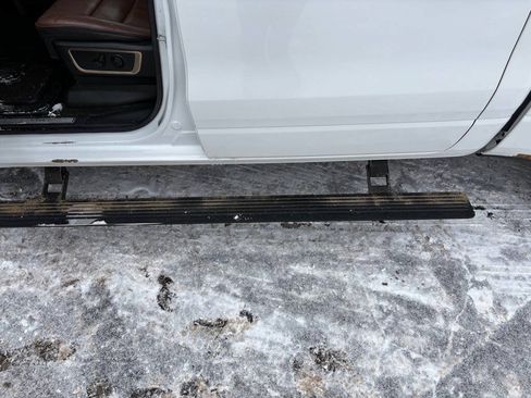 Used 2021 RAM 1500 Limited AWD/4WD image 15