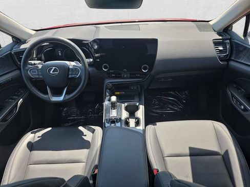 Used 2023 Lexus NX 350 AWD image 9