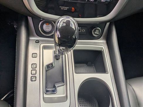 Certified 2024 Nissan Murano SV w/ SV Midnight Edition Package FWD image 12