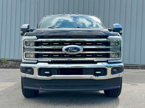 Used 2023 Ford F250 King Ranch w/ Chrome Package AWD/4WD image 3
