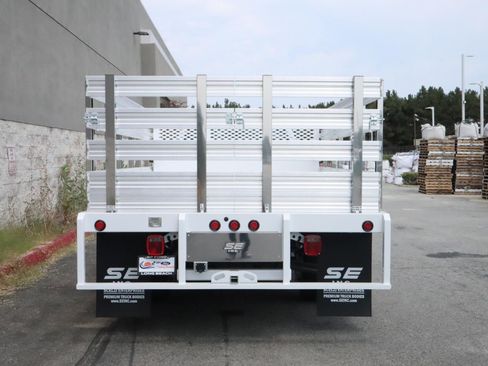 Used 2024 Ford F550 4x4 Regular Cab Super Duty image 4