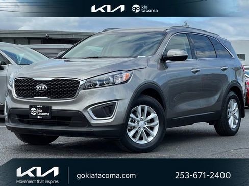 Used 2016 Kia Sorento FWD w/ LX Convenience Package image 1