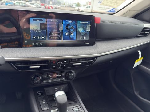 New 2026 Nissan Kicks SV w/ SV Premium Package image 21