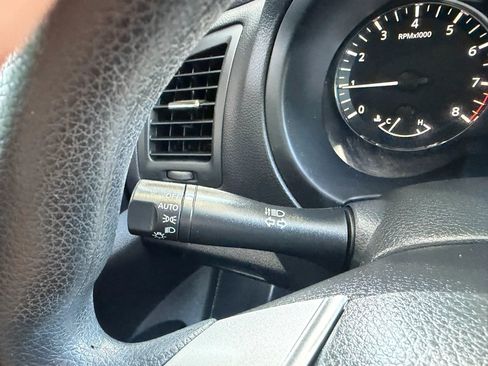 Used 2015 Nissan Altima 2.5 S w/ Power Driver Seat Package FWD image 12