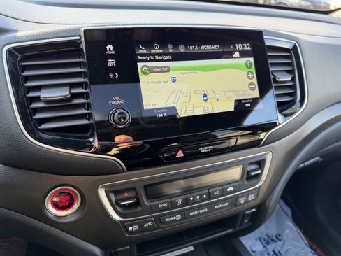 Used 2022 Honda Pilot TrailSport image 22