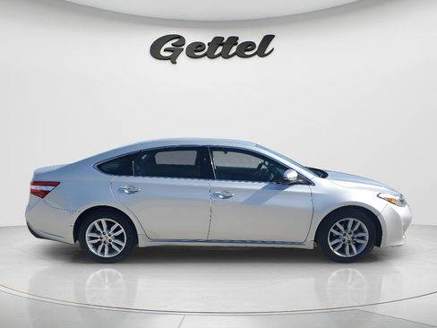Used 2014 Toyota Avalon XLE FWD image 4