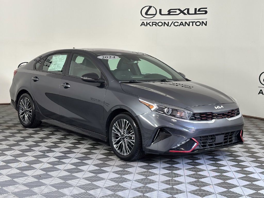 Used 2024 Kia Forte GT-Line w/ GT-Line Premium Package FWD image 2