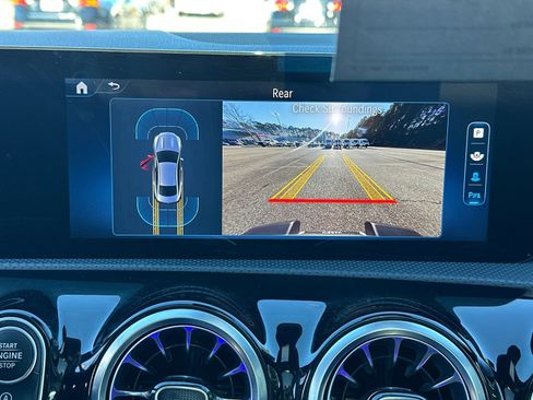 Used 2025 Mercedes-Benz CLA 250 image 28